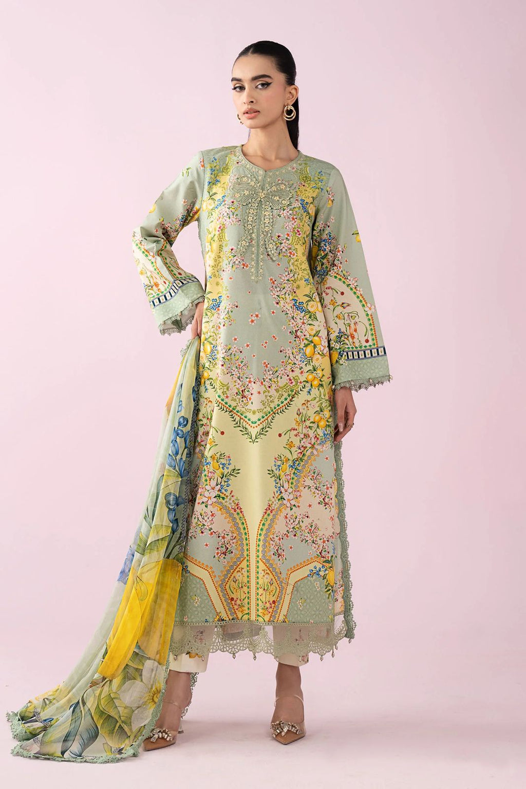 3PC UNSTITCHED EMBROIDERED GREEN SUIT