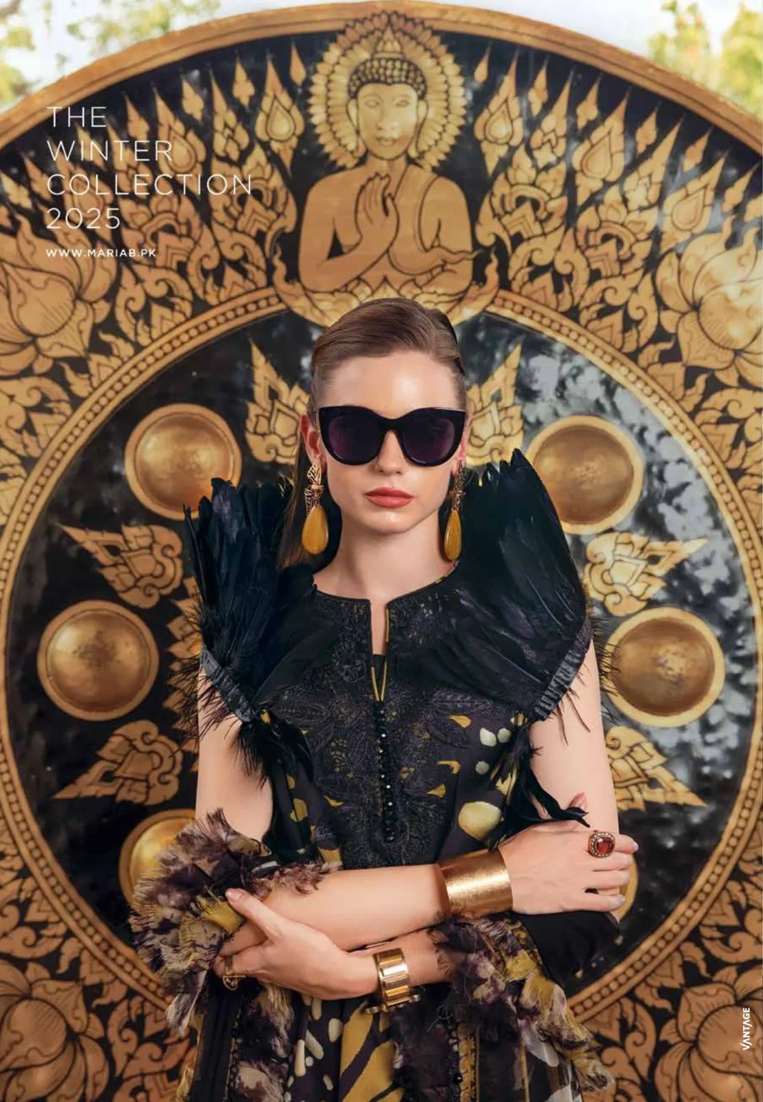 3PC UNSTITCHED EMBROIDERED BLACK SUIT